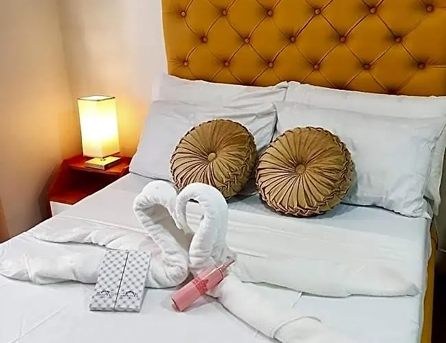 Romantic Cozy Vibes, Perfect For Honeymoon Hotel